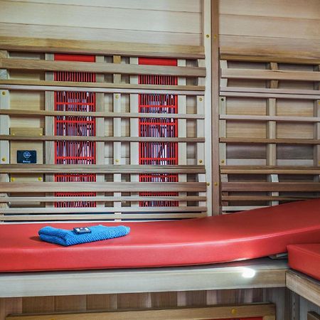 Nice Home In Heinkenszand With Sauna Εξωτερικό φωτογραφία